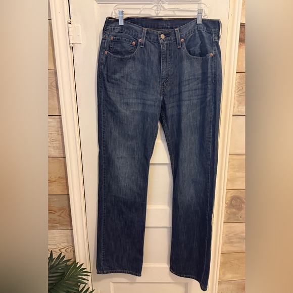 NWOT Levi’s Men’s 527 Bootcut Jeans. 34” W x 34” L - Picture 2 of 11